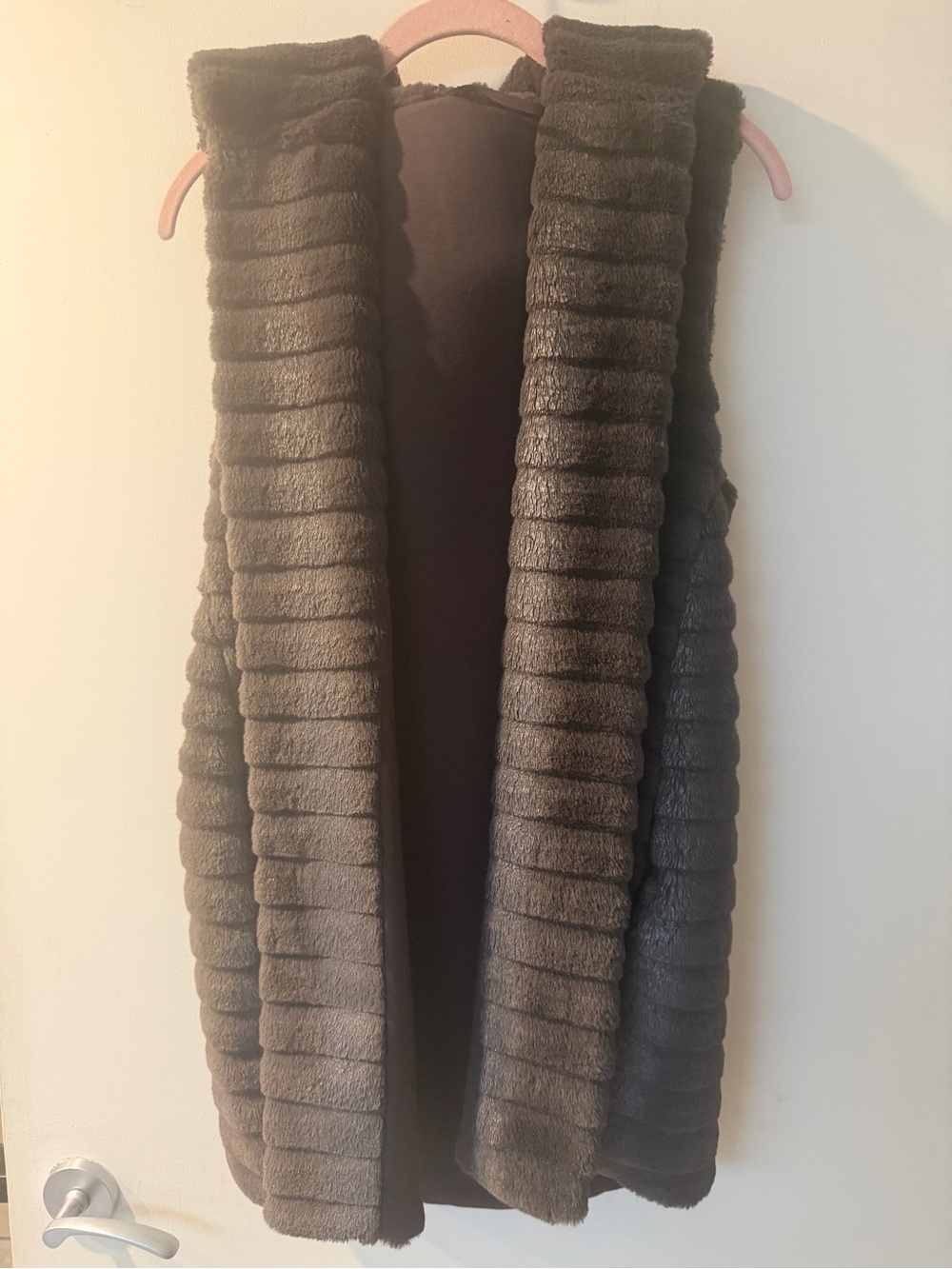 Faux Fur Ribbed Sleeveless Vest - Dark Brown